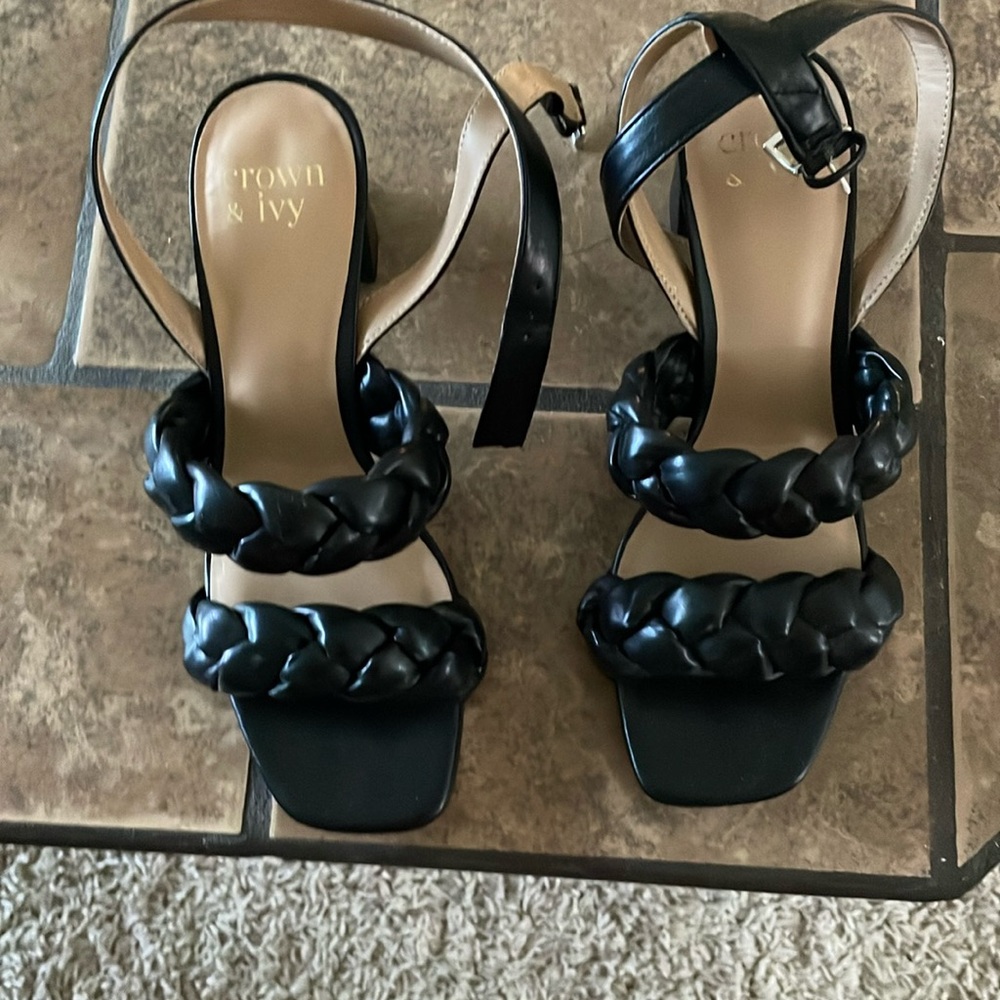 Crown and Ivey Blakely sandals Brand new